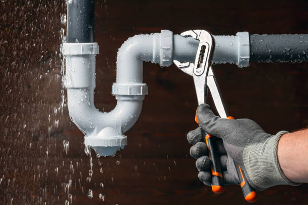 Professional Leak Detection technician working in Stockton, NJ